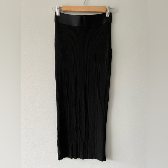 The Range NYC ribbed tank & skirt. Selling as a set. - Picture 6 of 8